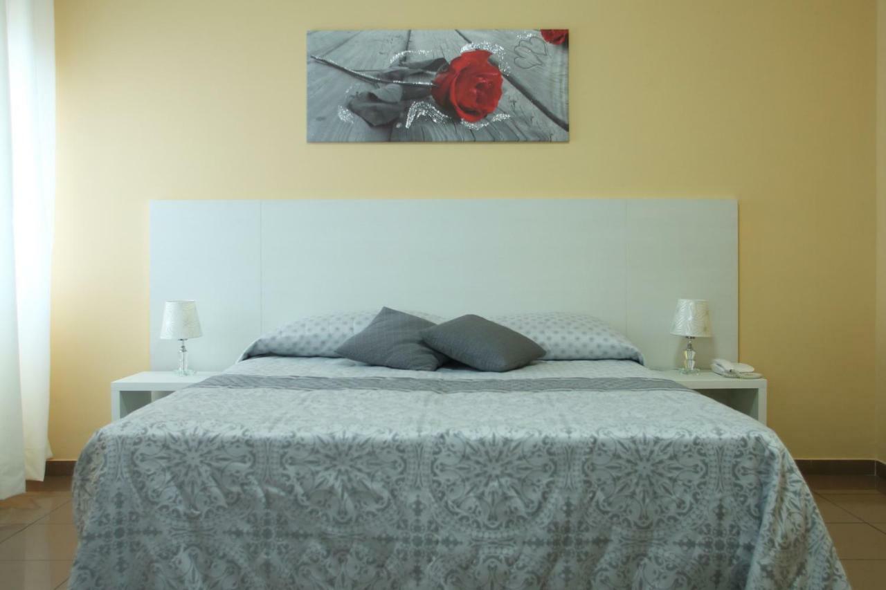 Romana Hotel