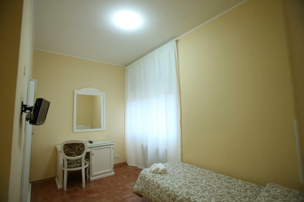 Hotel Romana